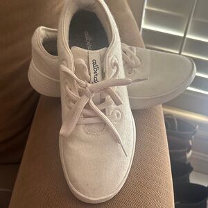 allbirds wool Lace-Up Sneakers in Light Beige/Cream